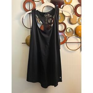 Women’s Yoga Lucious medium black tank top